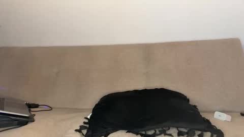 Aaron online show from February 7, 10:48 pm