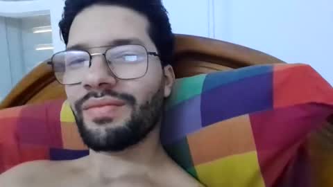 Sam online show from December 14, 3:04 pm