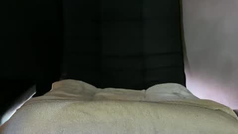 mies35 online show from February 8, 5:50 pm