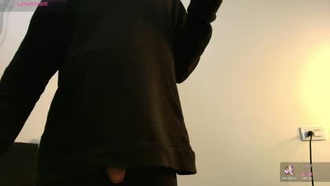 miguel angel online show from April 14, 12:00 am