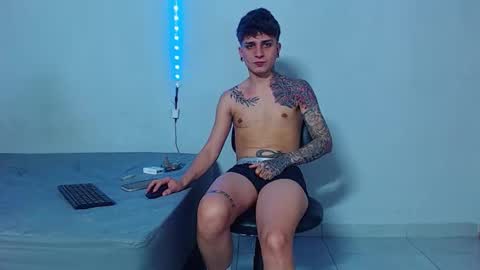 Mike IMDEPENDIENT MODEL online show from November 28, 4:48 am