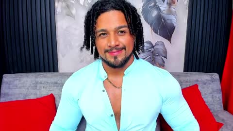   online show from March 29, 11:38 pm