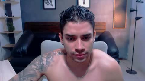 Mike Montoya online show from April 15, 10:32 pm