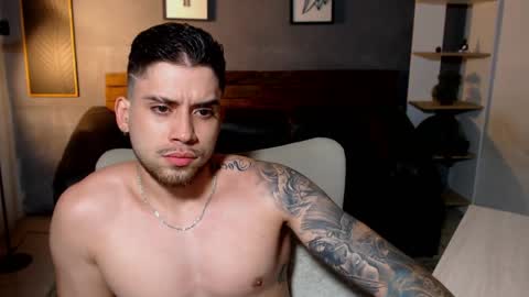 Mike Montoya online show from June 3, 2:24 am
