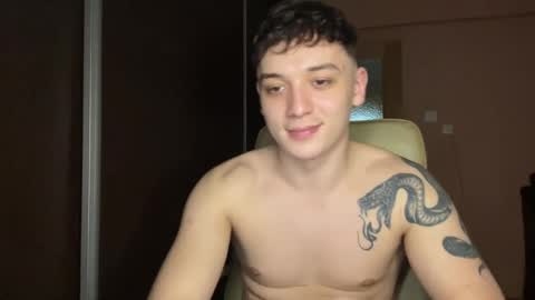 MikeLaur online show from February 25, 6:42 pm