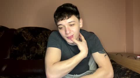 MikeLaur online show from February 5, 7:10 pm