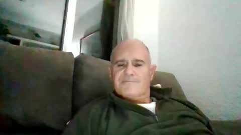 mikereef online show from December 29, 12:41 am