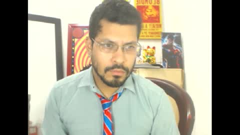 Snapshot of mikeriverx chatting on October 6, 6:29 am mikeriverx online show from October 6, 6:29 am