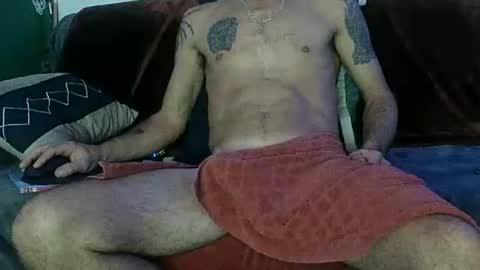 Snapshot of mikesexyslim chatting on October 8, 2:16 am mikesexyslim online show from October 8, 2:16 am