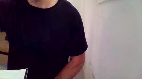 Snapshot of mikewilson09 chatting on October 18, 9:31 pm mikewilson09 online show from October 18, 9:31 pm