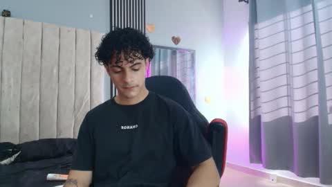 mikey_banji online show from November 6, 12:41 pm