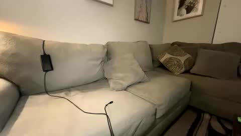 mikeywhite123 online show from October 31, 11:13 am