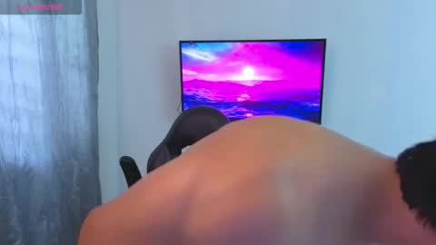 MIKKE online show from December 17, 2:57 pm