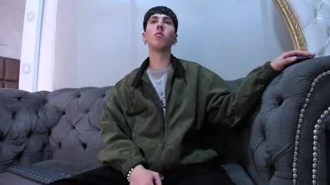 milanstone online show from November 19, 3:56 pm