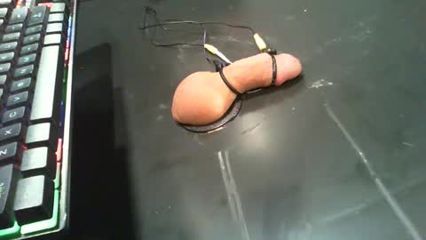 milk me dry online show from February 5, 3:55 am