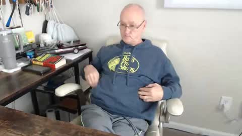 millenium0129 online show from February 27, 7:46 pm