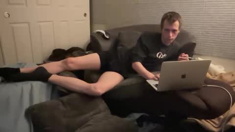 SlimnHungOH online show from December 25, 6:31 am