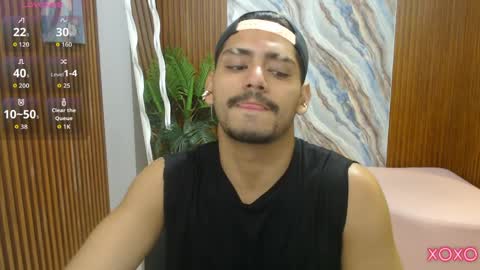 milo_tay online show from April 1, 1:41 pm