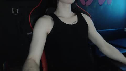 Max online show from January 8, 12:49 am