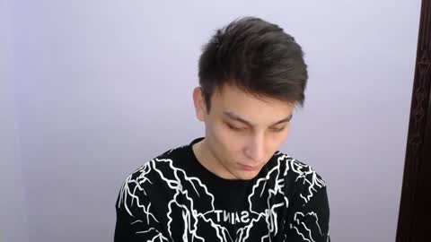 MINATO online show from December 4, 5:33 pm