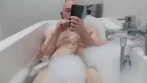 minge68 online show from March 18, 7:28 pm