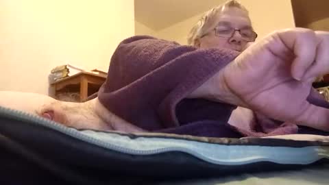 Stephano online show from February 17, 8:04 pm