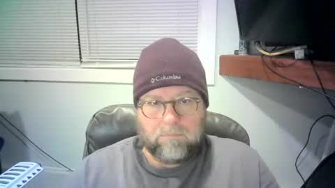 Mr. Happy online show from February 6, 2:22 am