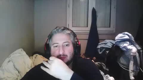 misterbelled online show from April 18, 2:24 am