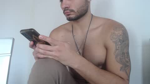 mistersam33 online show from February 24, 9:09 pm