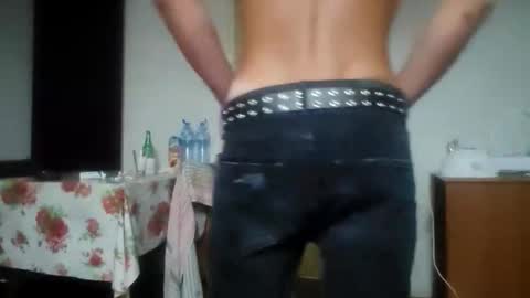 Snapshot of mitkobalinov42 chatting on September 18, 11:07 pm mitkobalinov42 online show from September 18, 11:07 pm