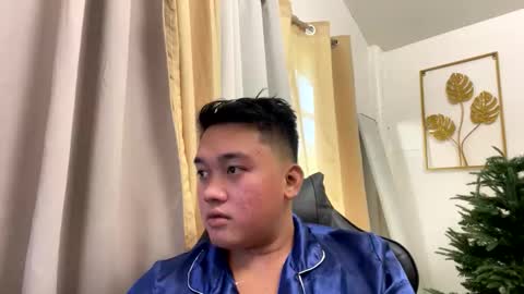 Michole Jay online show from December 23, 1:14 am