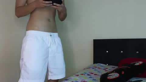 mohamed_malik online show from November 25, 8:00 pm