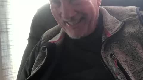 Monkee Dance online show from December 24, 8:05 pm