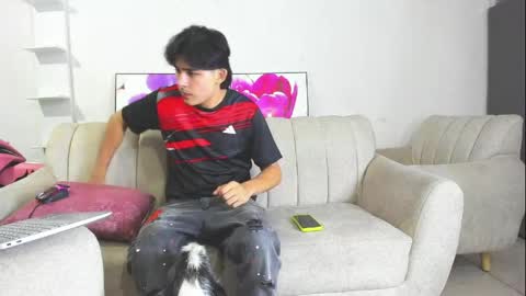 monky_0002 online show from March 28, 11:49 pm