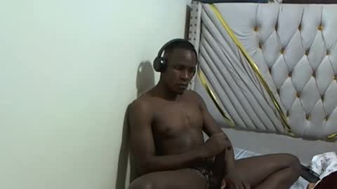 monstrous_cock1 online show from April 14, 9:58 pm