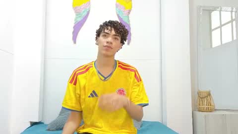   online show from July 7, 11:58 am