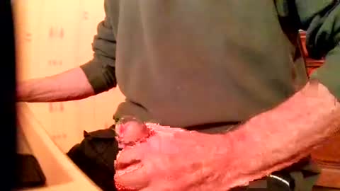 Snapshot of mookie2 chatting on December 12, 5:04 pm mookie2 online show from December 12, 5:04 pm