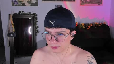 Clove online show from April 9, 5:27 am