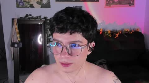 Clove online show from April 9, 6:19 am