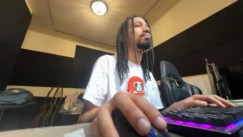 Diego online show from April 22, 5:40 pm