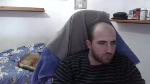 Snapshot of morenoch19 chatting on December 21, 5:07 pm alejo online show from December 21, 5:07 pm