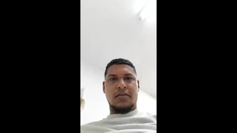 Carlos online show from April 14, 10:15 am