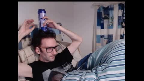 Snapshot of morris_slug_the_second chatting on March 8, 11:49 pm Adam online show from March 8, 11:49 pm