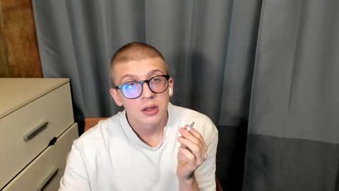 Morty online show from December 18, 4:19 am