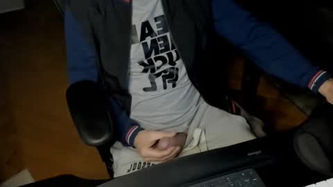 mos online show from December 30, 10:23 pm