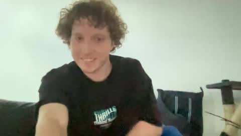 Snapshot of mosterr325 chatting on March 4, 12:18 am mosterr325 online show from March 4, 12:18 am