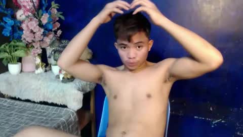 mostwantedtwink online show from March 29, 4:34 am