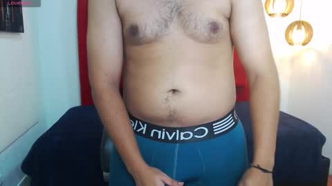 Mou Fly online show from October 29, 1:25 pm