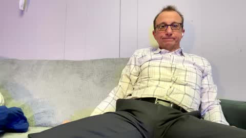 Mouse online show from December 14, 4:31 pm