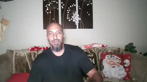 Mr. Good and Ms. Plenty online show from December 16, 5:17 am